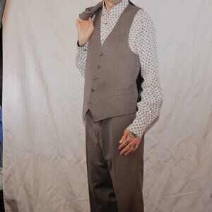 Latt's Country Squire 100% wool Vintage Gray pinstriped 3 Piece Suit